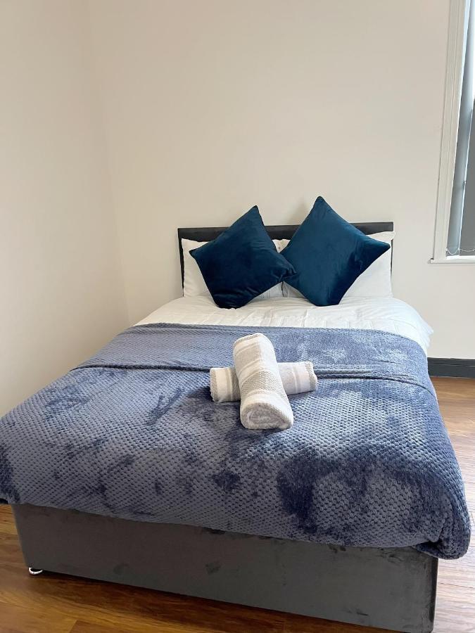 M Sisters Luxury Home In Ng6 노팅엄 외부 사진