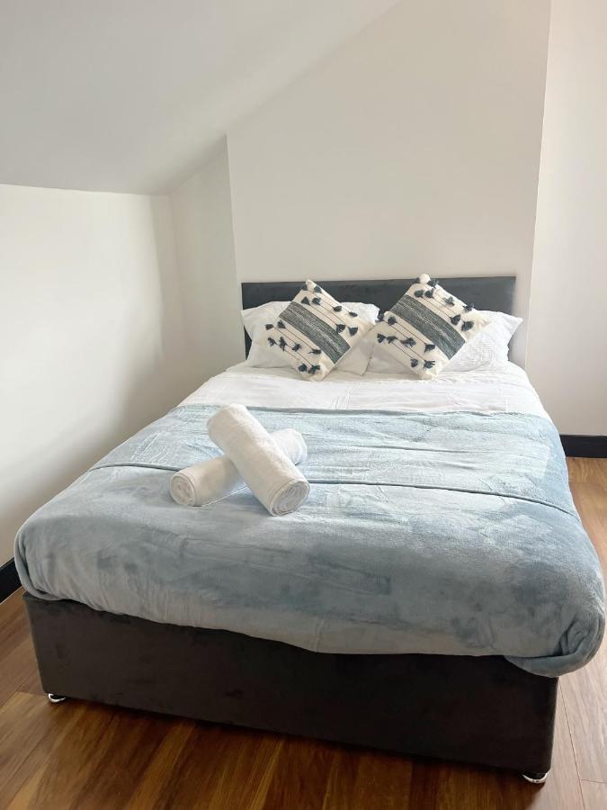 M Sisters Luxury Home In Ng6 노팅엄 외부 사진
